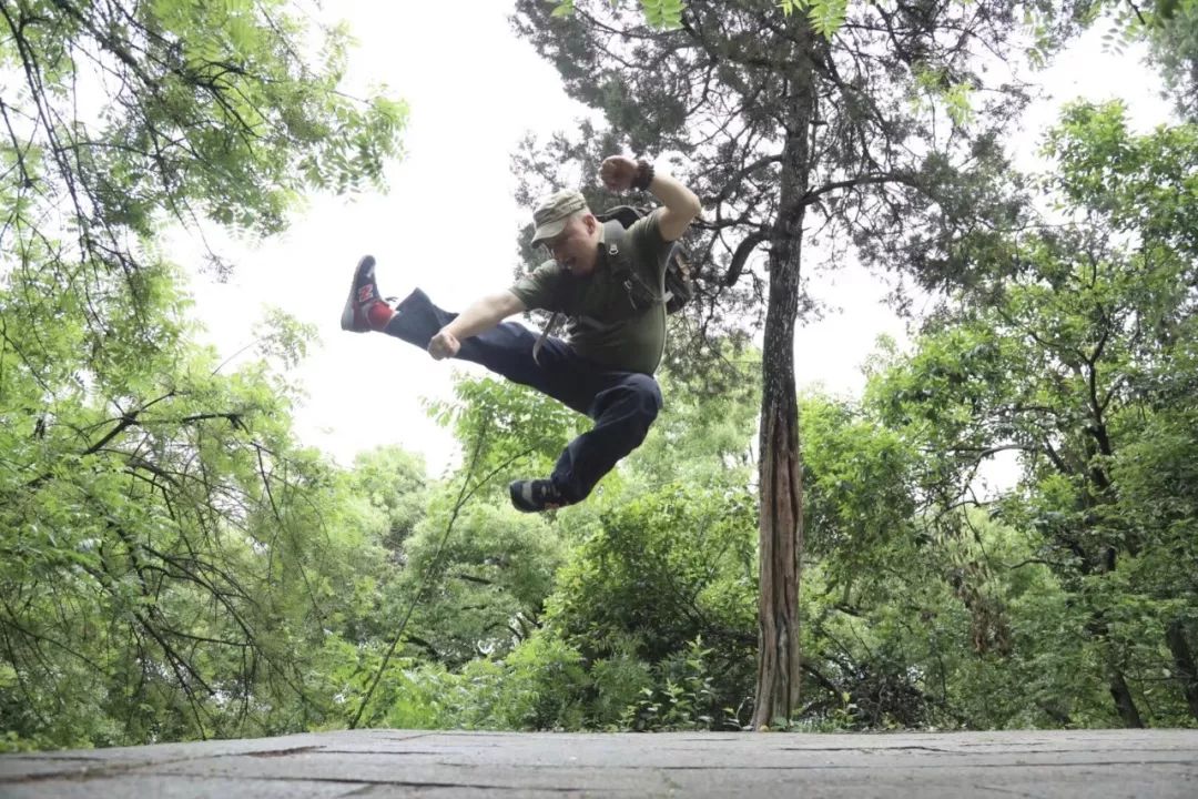 这门传统手艺，在清末衰落，让鲁迅惋惜，却正被他传向世界