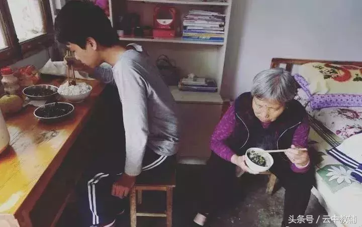 2018高考毛坦厂中学放榜，再次刷爆网络……泯灭人性or为了尊严？