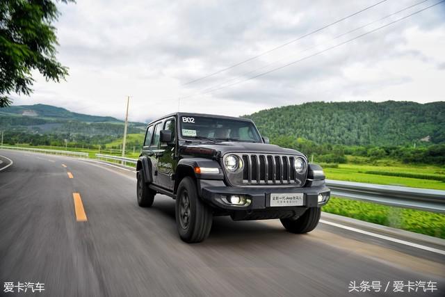 千呼万唤始出来，新Jeep牧马人试驾体验
