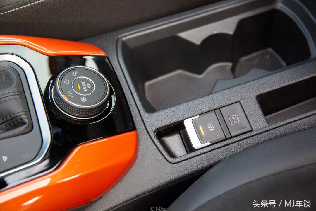 开起来挺高级——90后小伙试驾一汽大众 T-roc 探歌