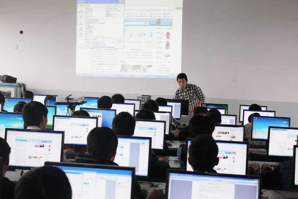 计算机专业最强的几个大学，浙江大学排第三，排第一的最难考！