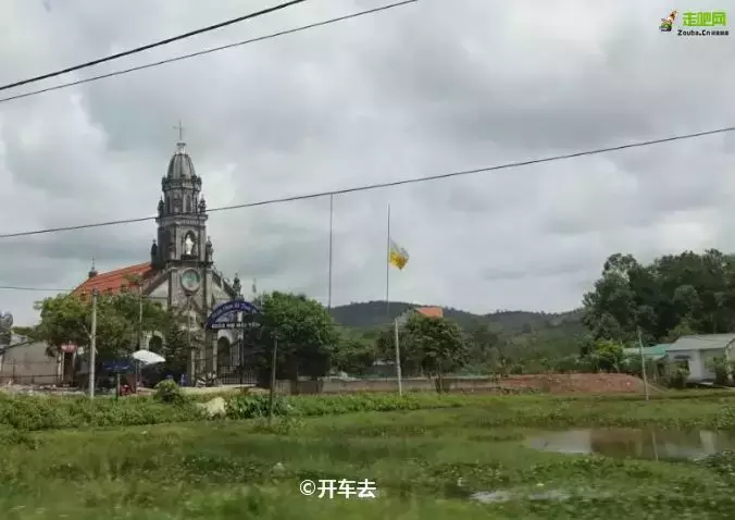 此生必驾最美出境公路！游遍东南亚最美山水，人少还便宜！