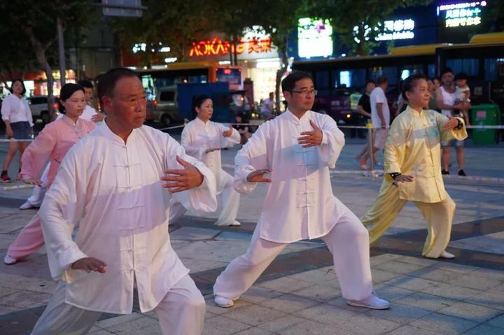 海宁篮球比赛哪里有直播(2018海宁市“全民健身日”活动启动！各体育协会尽显神通！)