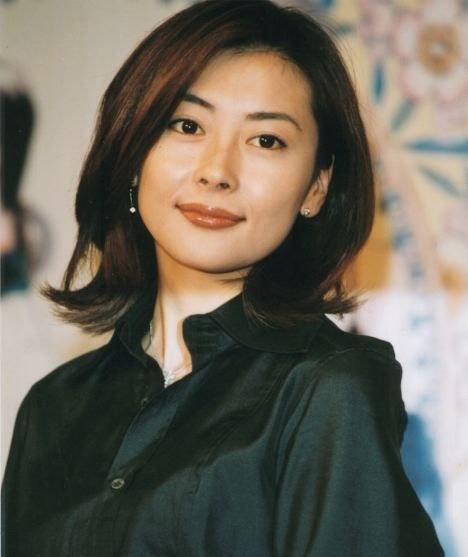 最美av女优(日本女优界40年代组最美女艺人top10!