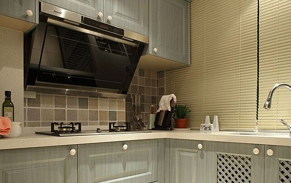 别让劣质有演技阻挡烹饪热情，靠谱的油烟机都具备这4大优点