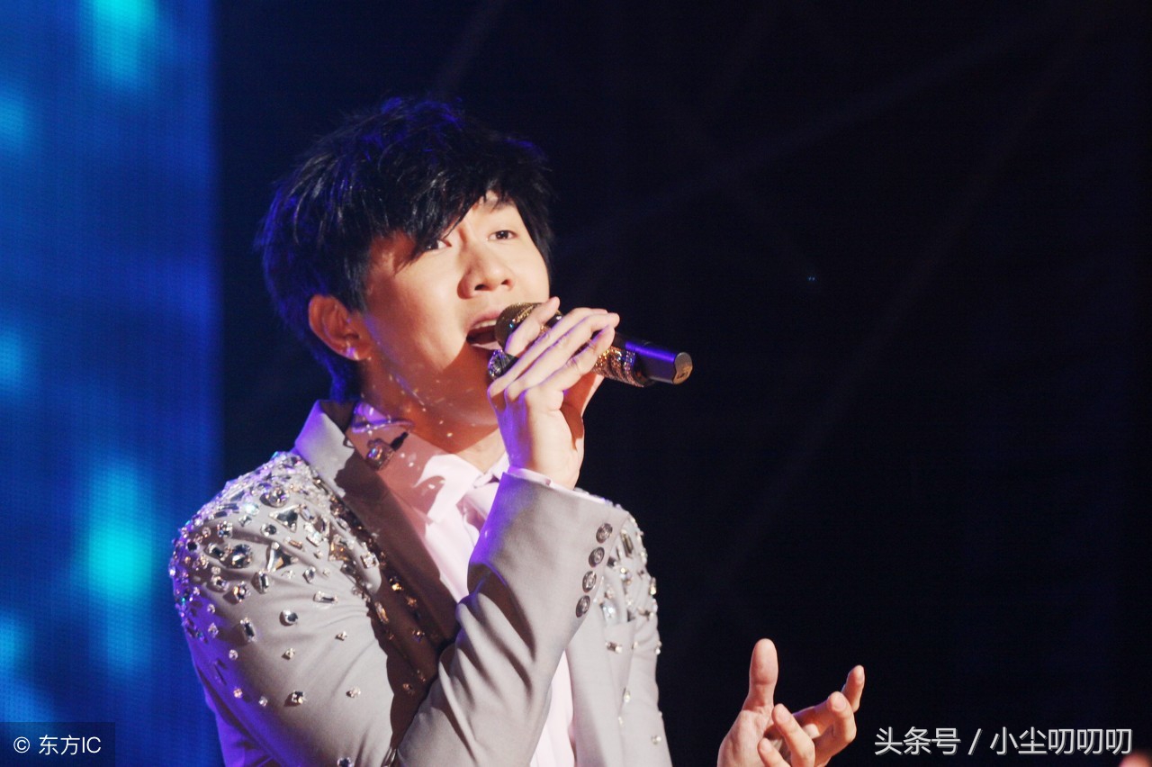 华语歌词盘点「第一期」那些爱情中令人心碎的句子