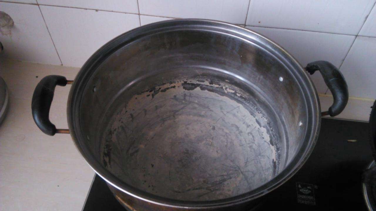 水中有水垢是怎么回事水里有水垢是怎么回事