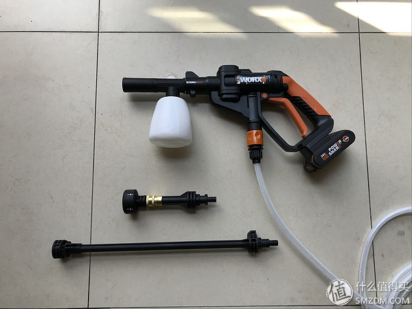 家用洗車機哪家強？動手帝親測后，推薦這些產品！