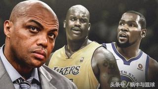 奥尼尔在nba为什么被罚钱(巴克利当年为何抱摔奥尼尔？被罚出场后他们两人竟然一起去吃饭了)