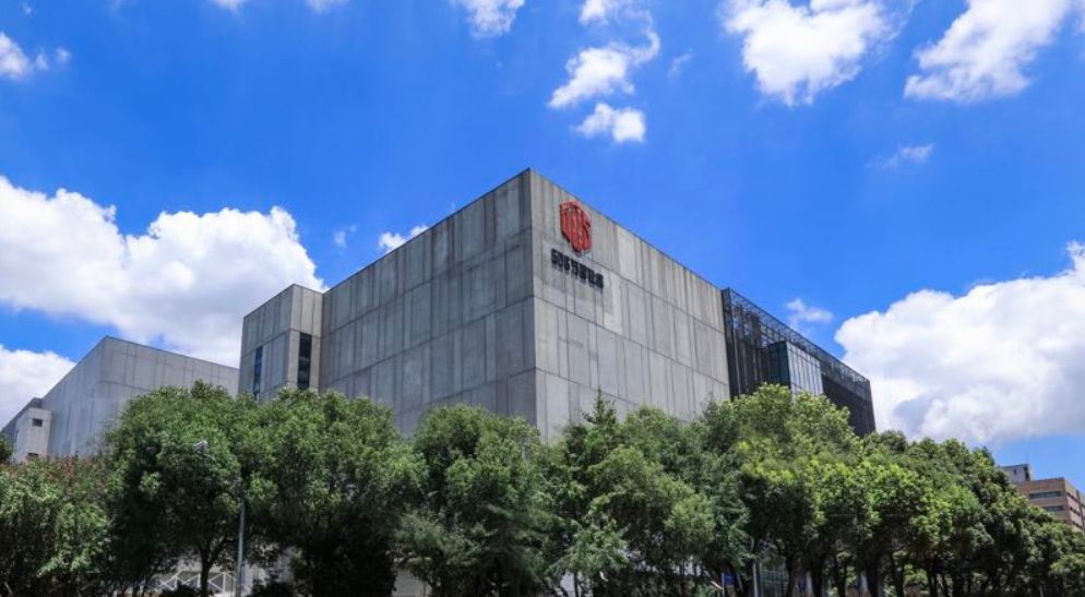 股票大跌后即刻回升，做空对万国数据有什么影响？