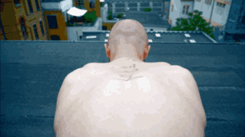 你究竟是在做俯卧撑，还是自残？！