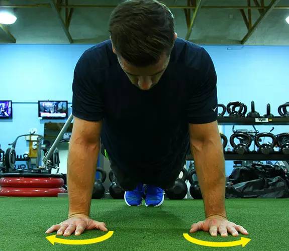 你究竟是在做俯卧撑，还是自残？！