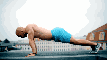 你究竟是在做俯卧撑，还是自残？！