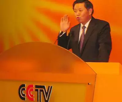 “要让中国95%的老百姓买得起”的国货,是如何靠卖蛇狂赚95亿?
