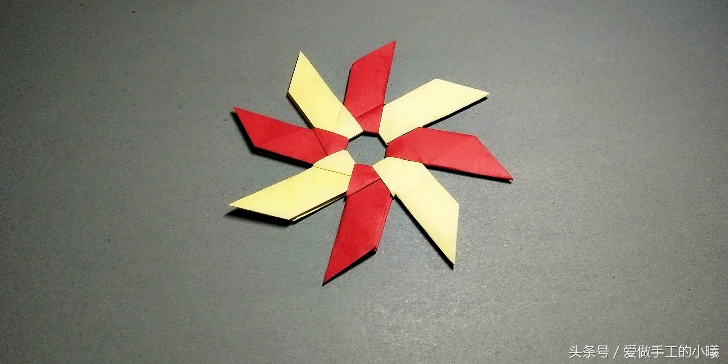 折纸飞镖制作教程：简单步骤教你折叠可飞行的纸飞镖