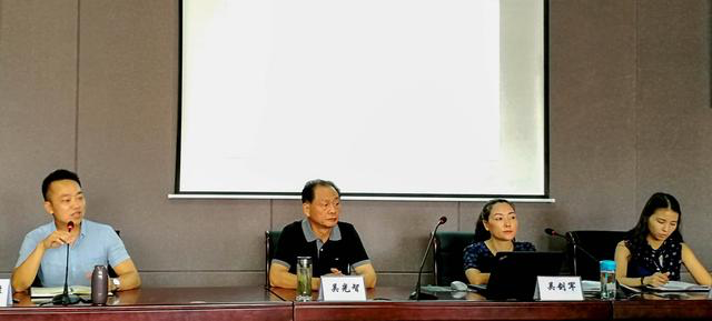 同校同班考出文理科双状元 成都最牛分管校长和班主任去哪儿了？