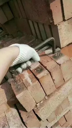 搬砖表情图片搞笑(工地搬砖表情包大全) - 赤虎壹号