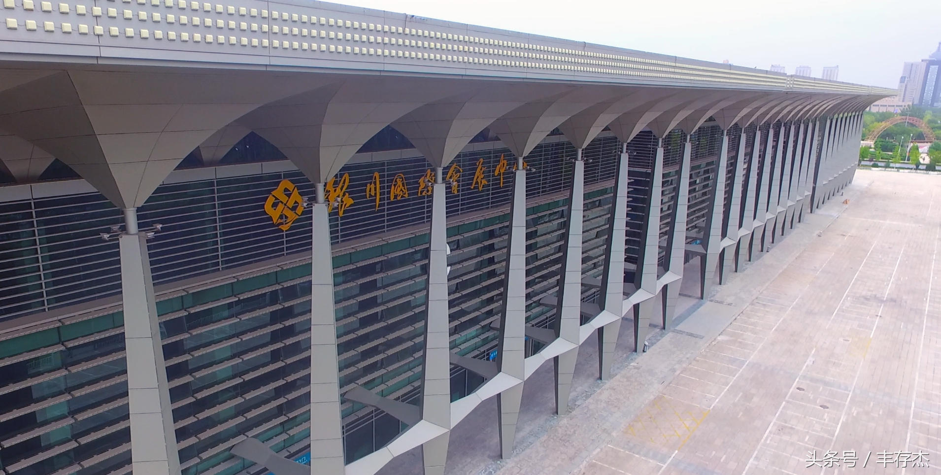 银川国际会展中心 是宁夏回族自治区成立五十周年重要项目之一