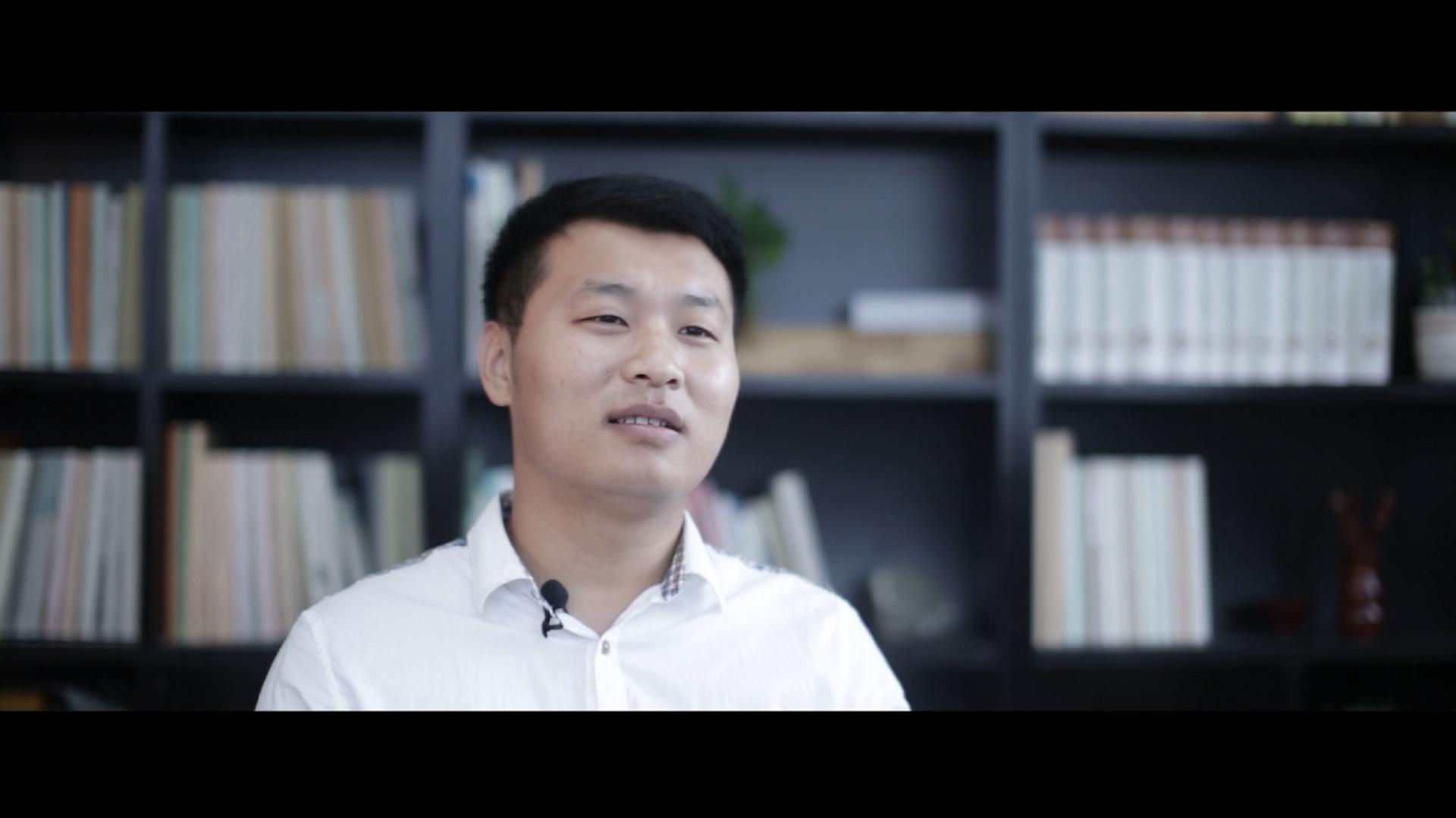 分享一个 教育培训机构的宣传片的 拍摄视频脚本，框架性文案