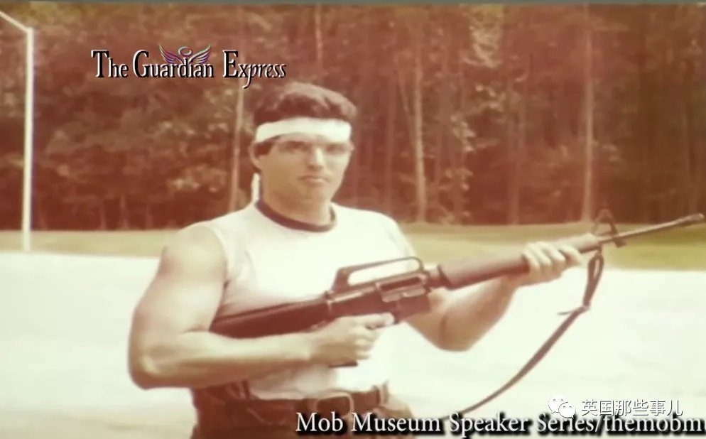 “你们再不收网抓人，过几天我就要当上纽约黑手党教父了！”