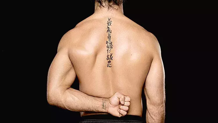 盘点WWE中的汉字元素:它们竟决定了赛斯·罗林斯的人生方式!