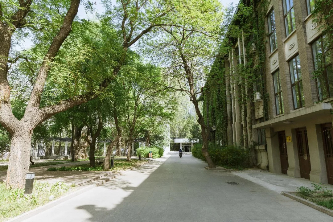 北京八大学院：宇宙中心的文化“老字号”