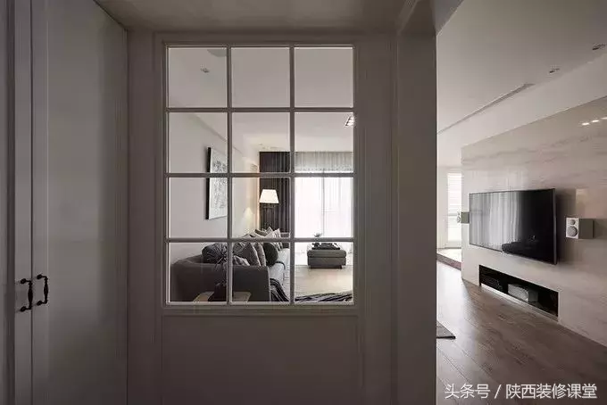 34款进门是客厅,玄关原来可以这样做