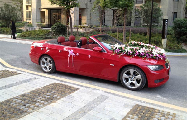 你结婚时，打算用哪辆当婚车？最后一款你也买得起！