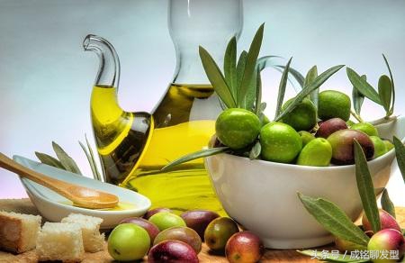 头发干枯毛躁，只需三招让你头发变得柔软光滑