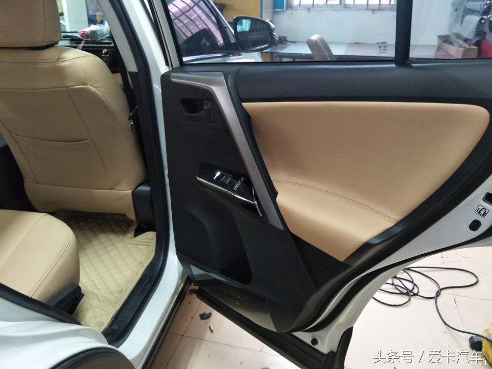 光提车不过瘾，海口丰田RAV4内饰改装！