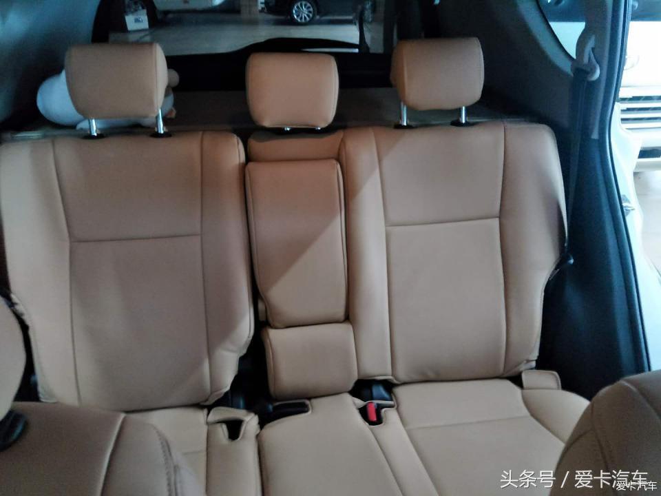 光提车不过瘾，海口丰田RAV4内饰改装！