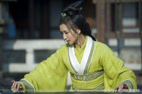 六首描写琴声的诗词：嘈嘈切切错杂弹，大珠小珠落玉盘