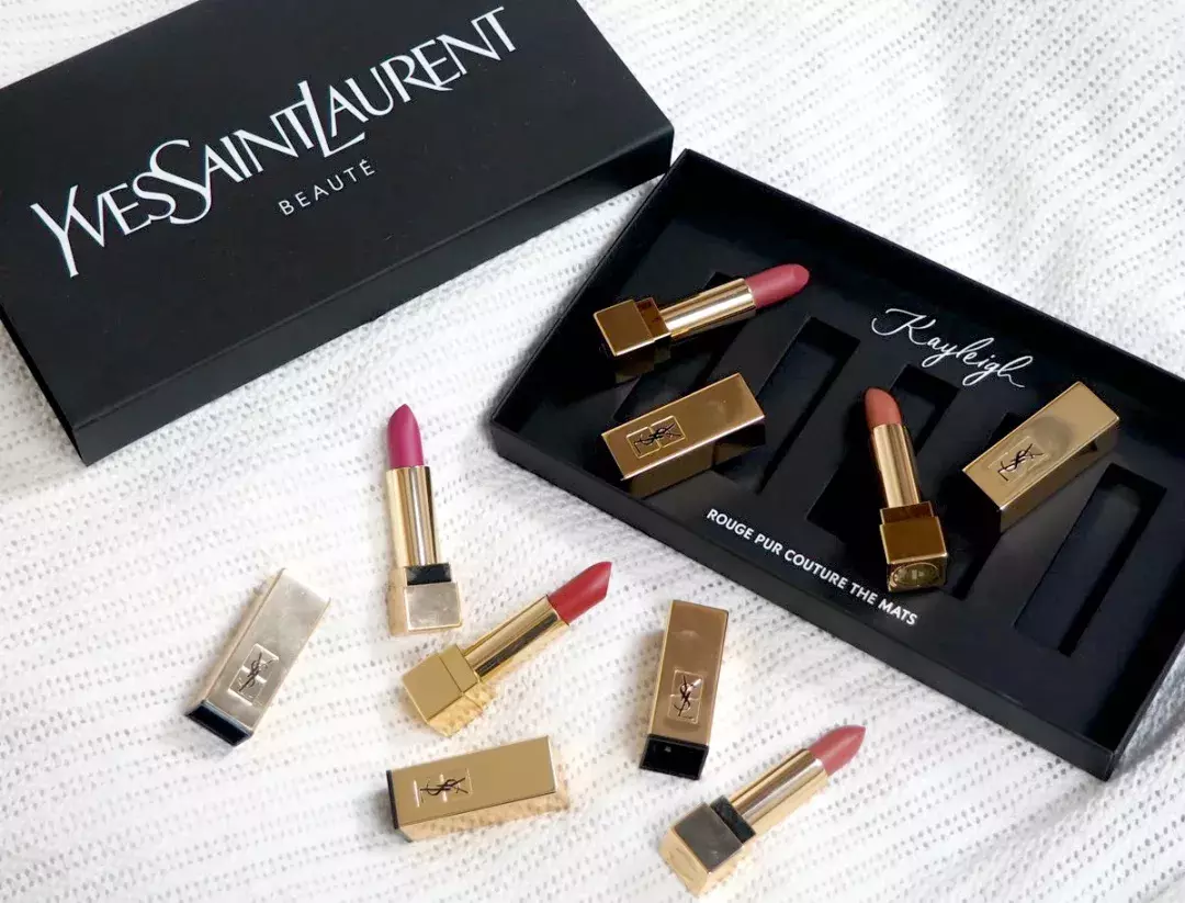 直男眼中只卖口红的YSL,到底属于奢侈品第几梯队?