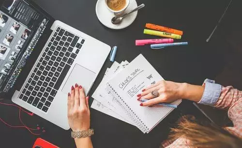 放下手里的微博微信和吃鸡，多刷刷下面的这些网站吧~