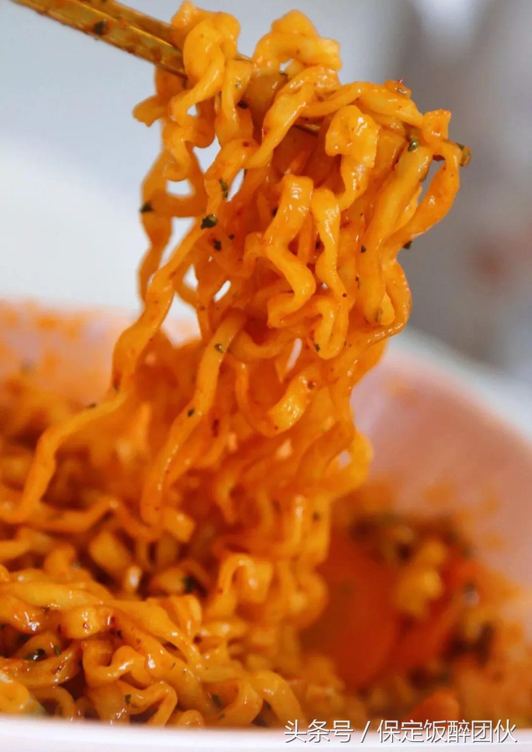 河北大学北街有一家让我想要留级的小店，每口都是青春的味道！