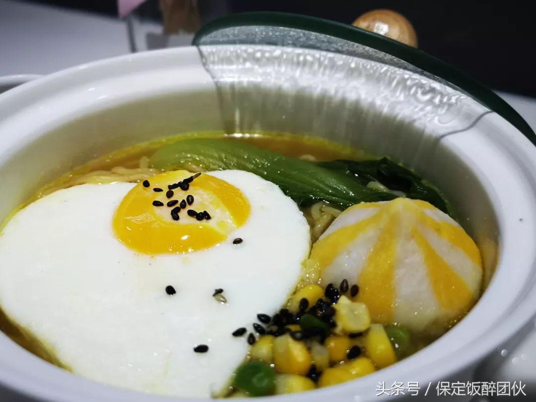 河北大学北街有一家让我想要留级的小店，每口都是青春的味道！