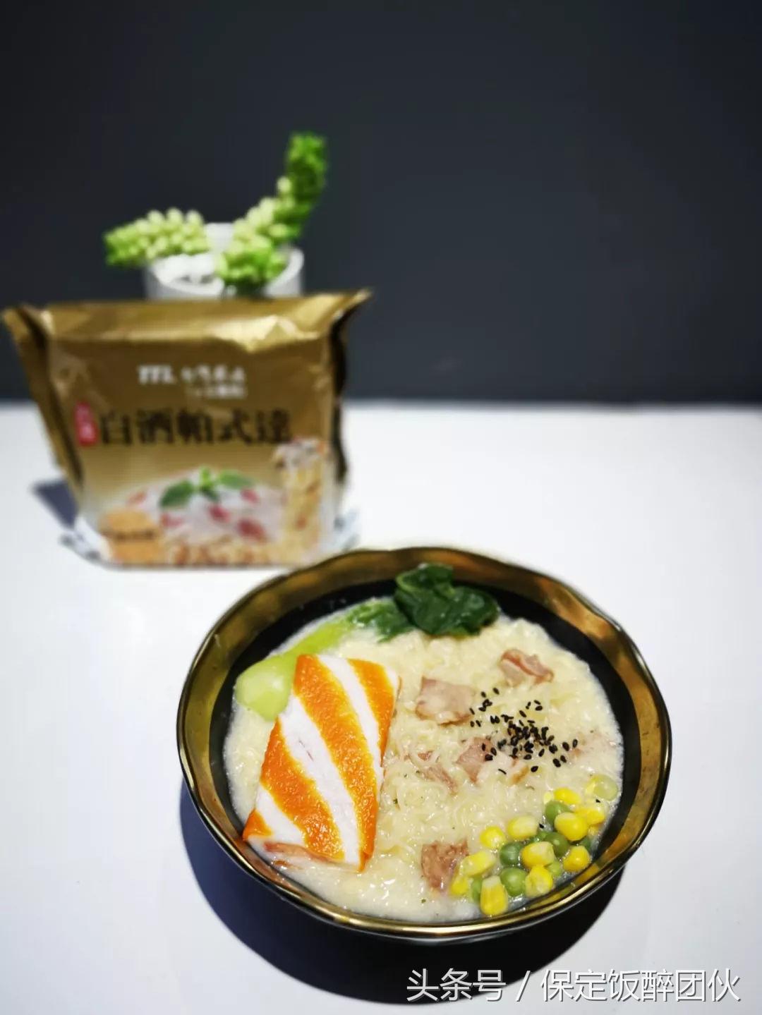 河北大学北街有一家让我想要留级的小店，每口都是青春的味道！