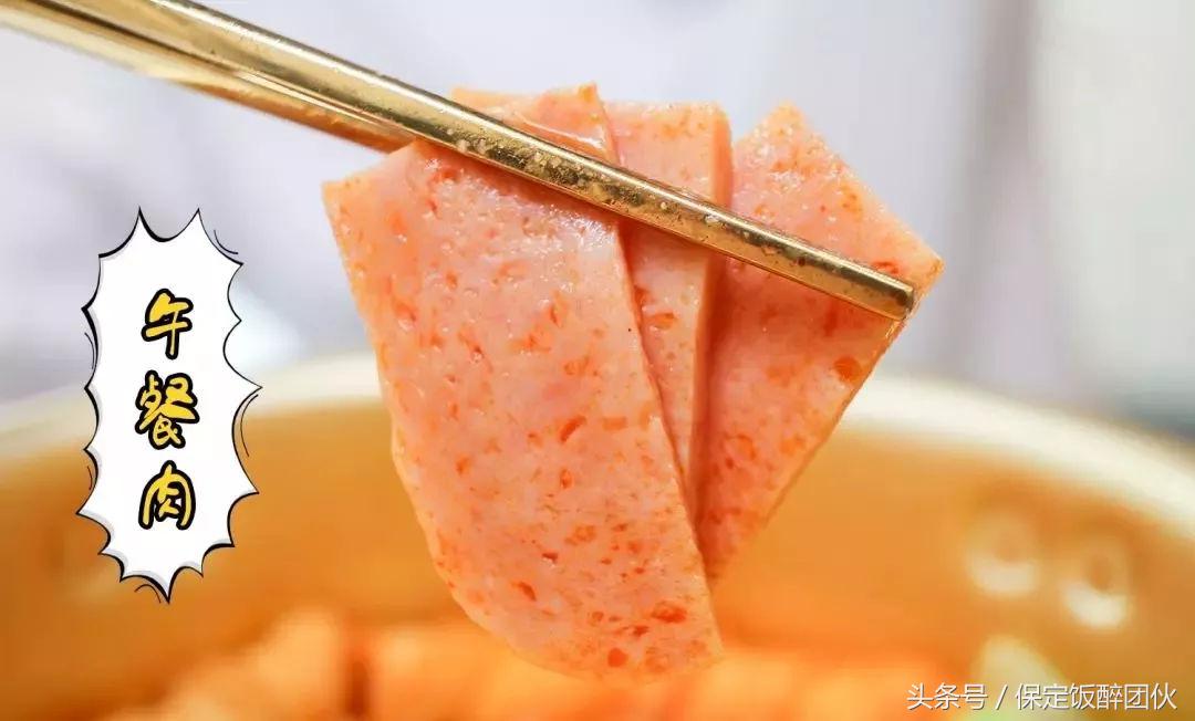 河北大学北街有一家让我想要留级的小店，每口都是青春的味道！