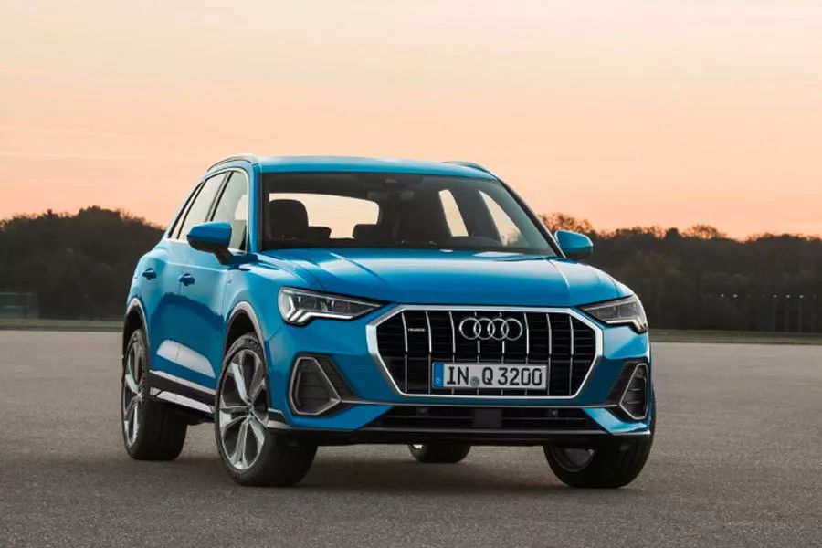 外媒试驾全新奥迪Q3，车身尺寸全面增加，空间表现不再是短板