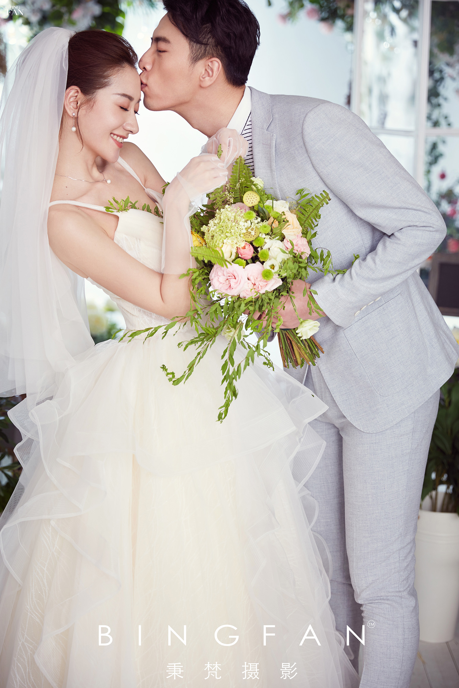 定亲和订婚有什么区别订婚仪式的流程（定亲与订婚有何区别）