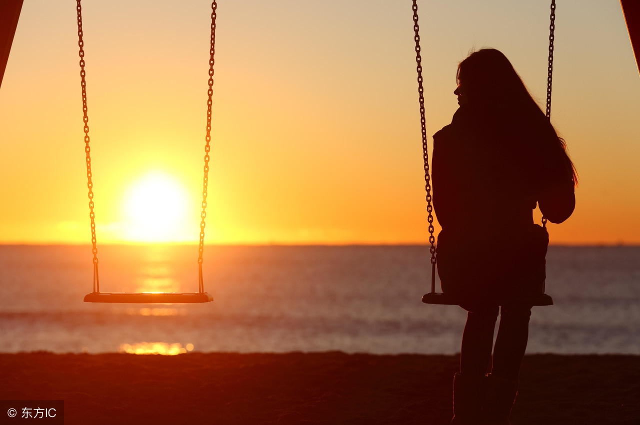 下雨天心里非常想念一个人的句子,忧伤唯美!