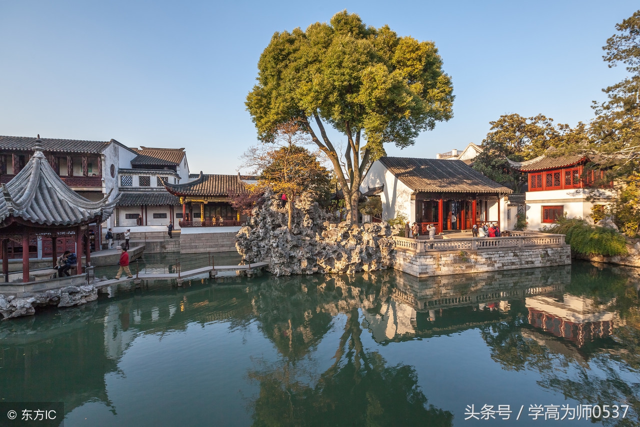 童年美好瞬间摘抄精选（小学三年级上册好词好句大全）