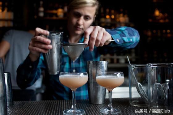 关于酒吧活动推荐/调酒师培训Chris董圆