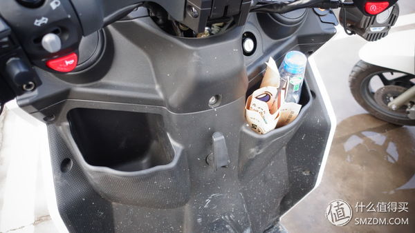 城市通勤利器新选择：意大利 adiva 倒三轮摩托车试驾体验