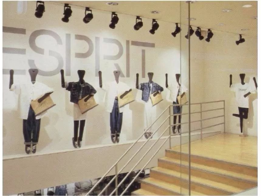 1000万人口的杭州，竟然找不到一家Esprit？