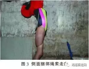 重庆红衣小男孩凶手是他母亲(2009重庆红衣男孩事件真相，诡异程度令人感到害怕！)