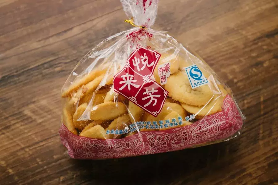 这个“破破烂烂”的商场,我劝贫穷的年轻人不要去