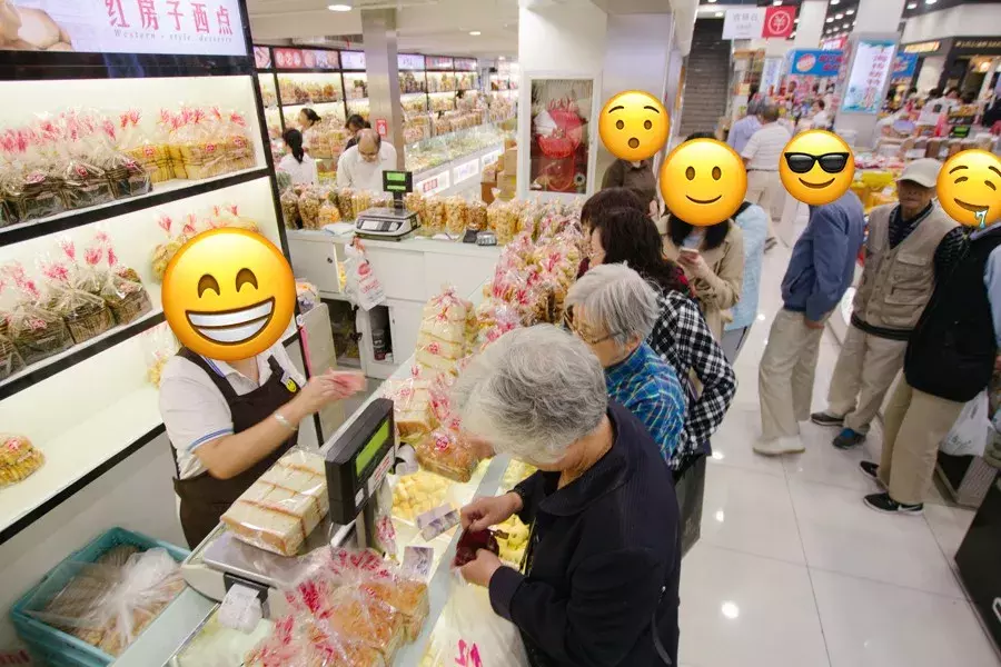 这个“破破烂烂”的商场,我劝贫穷的年轻人不要去