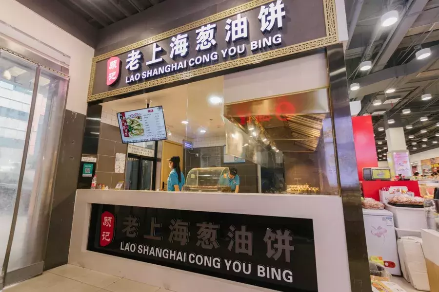 这个“破破烂烂”的商场,我劝贫穷的年轻人不要去