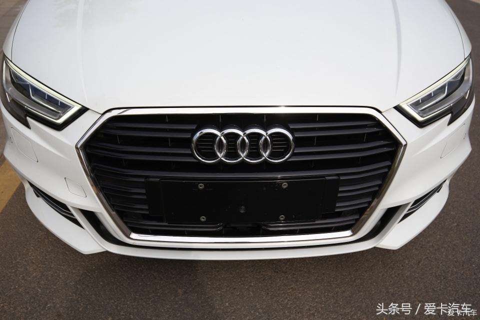 问了下奥迪A3的价格，20W多点落地，买买买买！